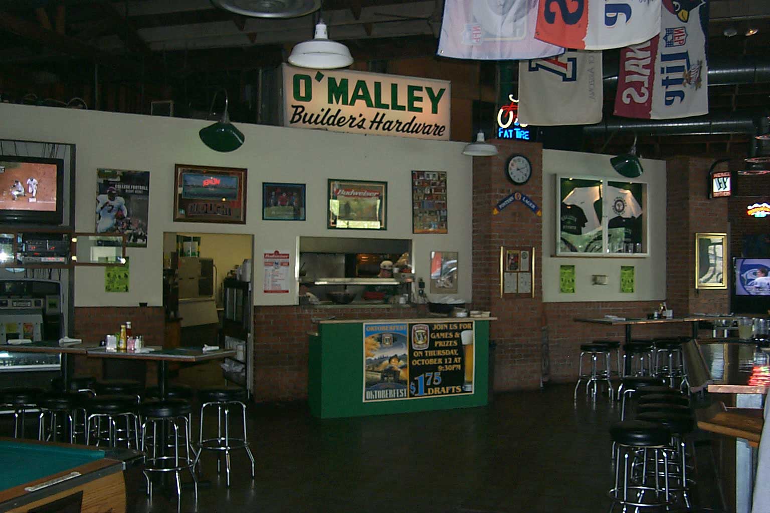 o-malley-s-bar-grill-rad-architects